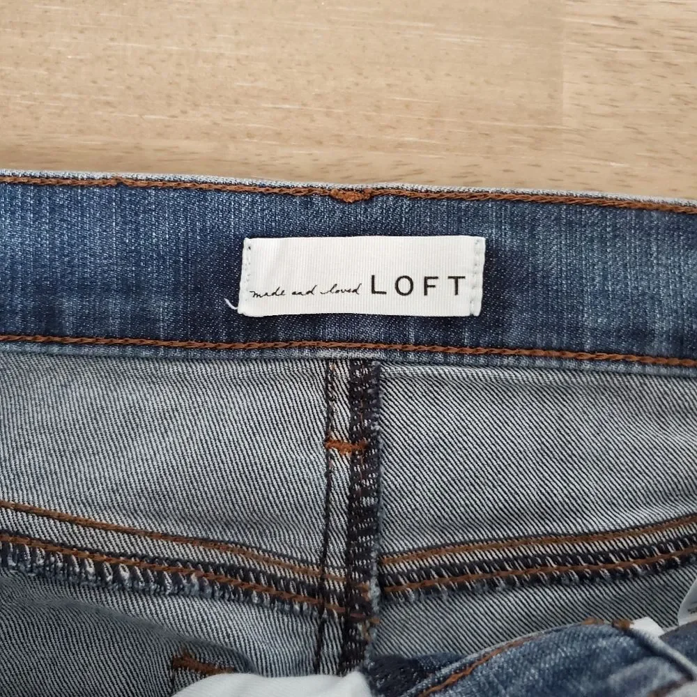 Loft Frayed Hem Cropped Skinny Jeans Size 6